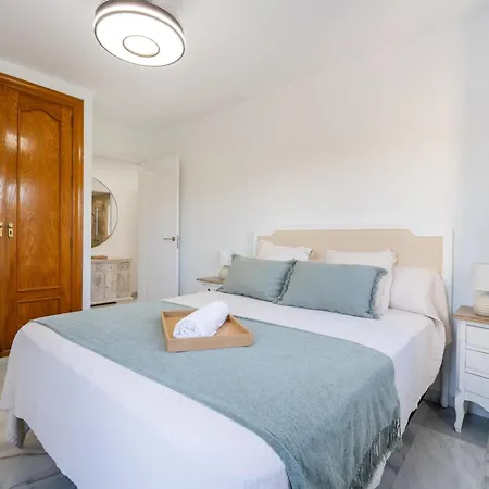 Isabel Golf Center *